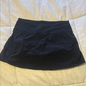 Lululemon Athletica Black Skirt size 0